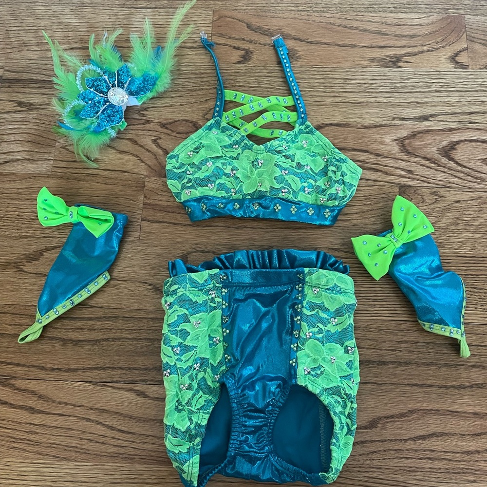 Custom girls dance costume with gloves and headpiece